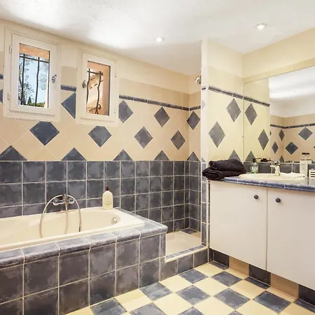 別荘 Maison - La Lieutenante